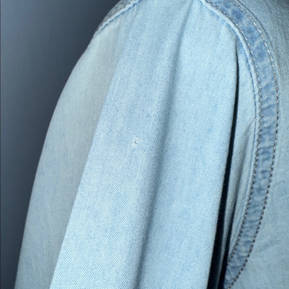 Antigua Georgia Tech Denim Button-Up Shirt - Size XXL - Picture 6 of 7